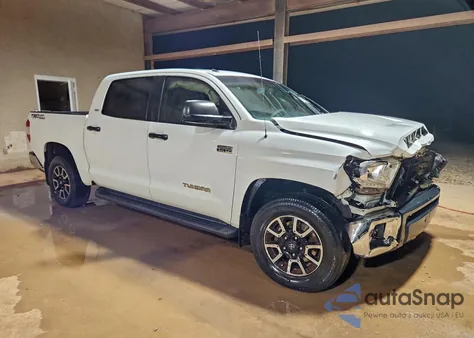 2014 Toyota Tundra Crewmax Sr5 z USA, uszkodzony, nr VIN 5TFEY5F18EX167734